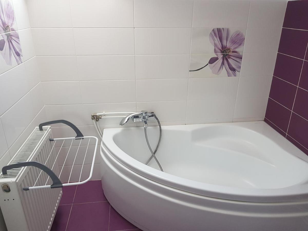 Diane'S Apartament Sibiu Esterno foto